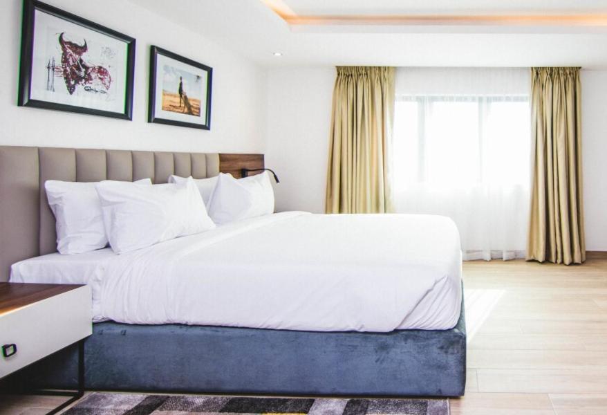 The Safron Hotel Lagos Dış mekan fotoğraf