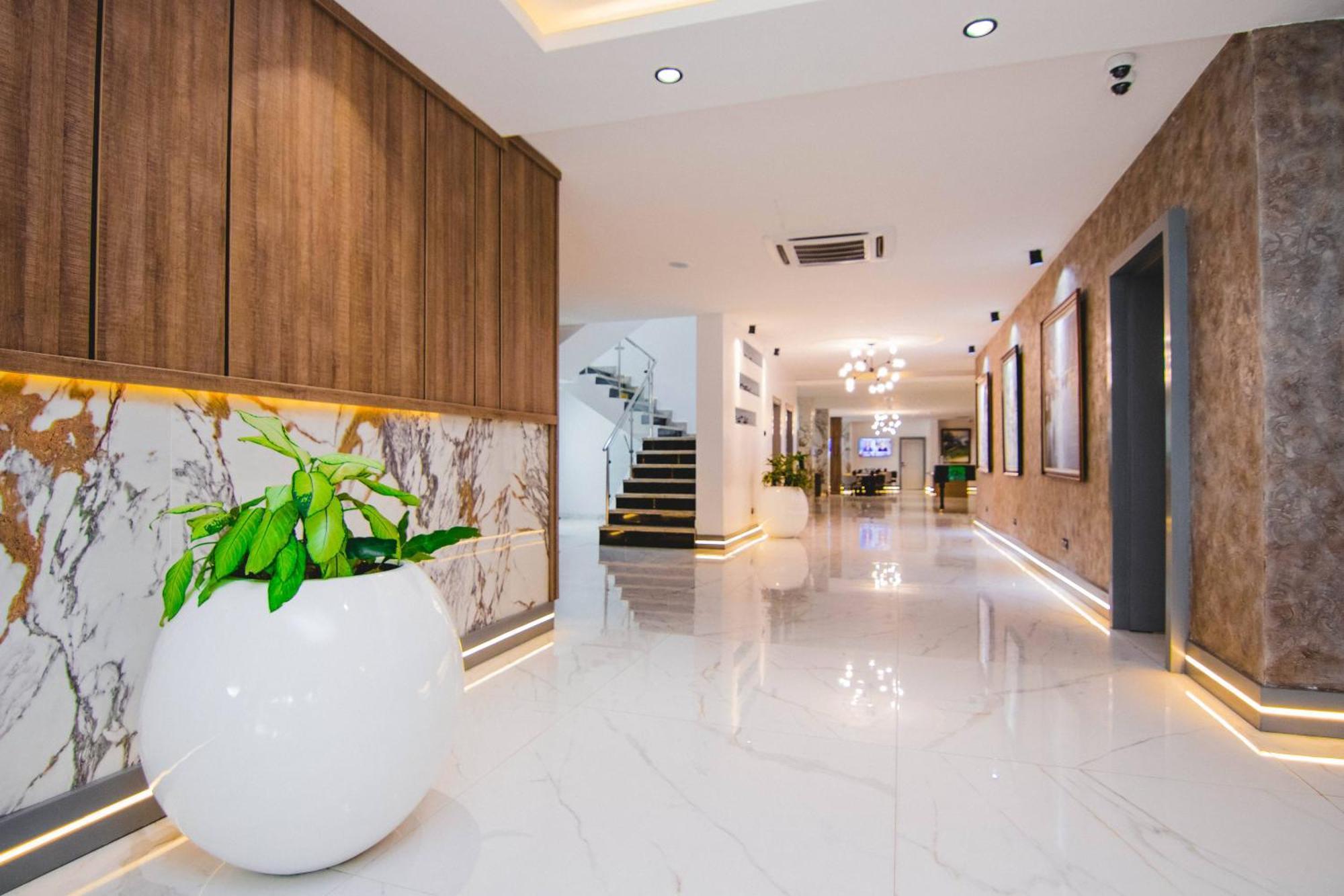 The Safron Hotel Lagos Dış mekan fotoğraf