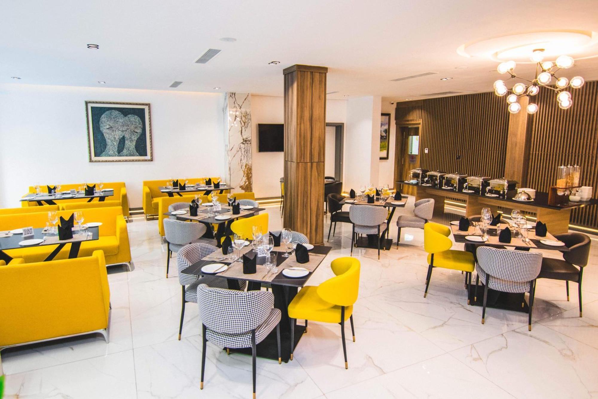 The Safron Hotel Lagos Dış mekan fotoğraf
