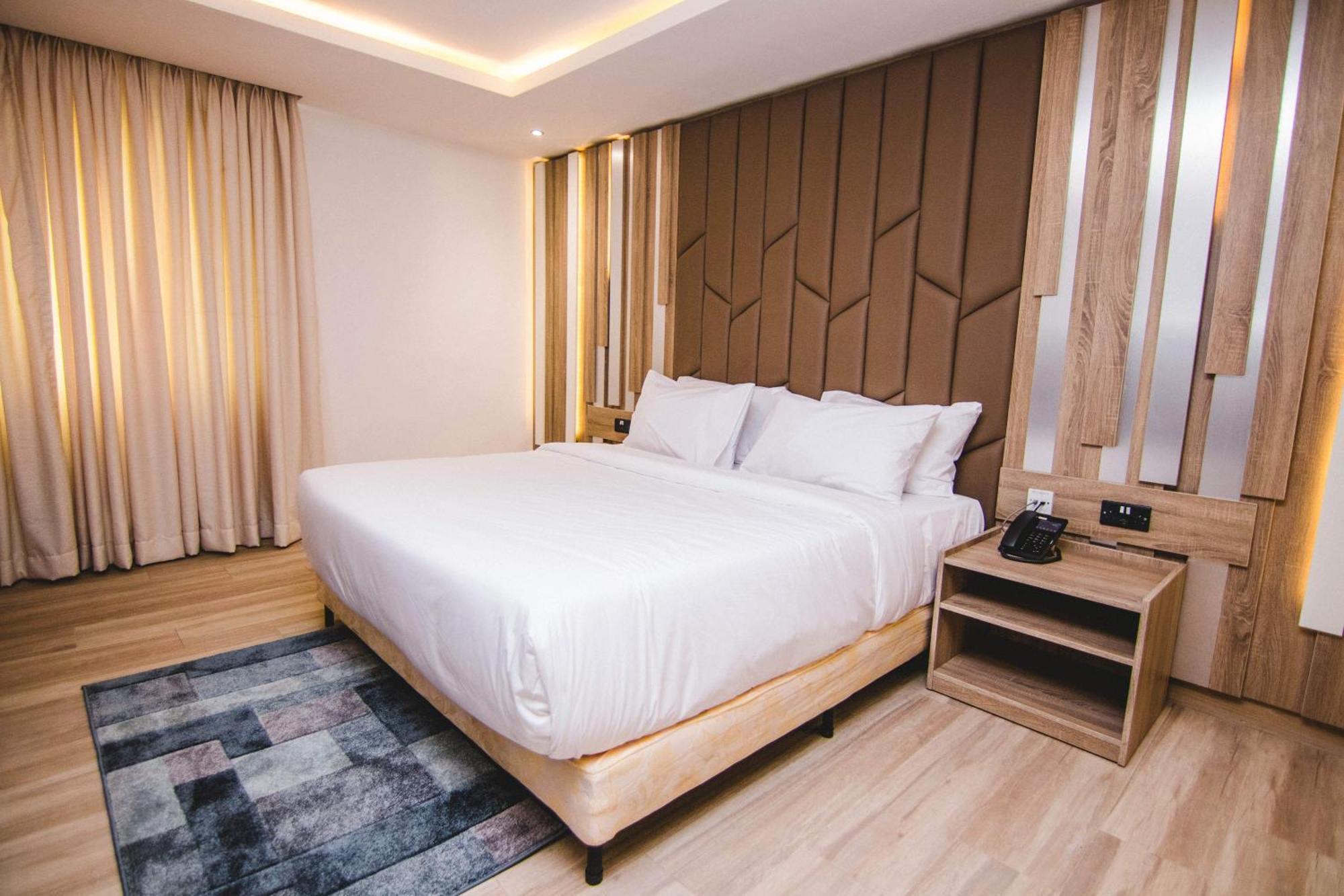 The Safron Hotel Lagos Dış mekan fotoğraf